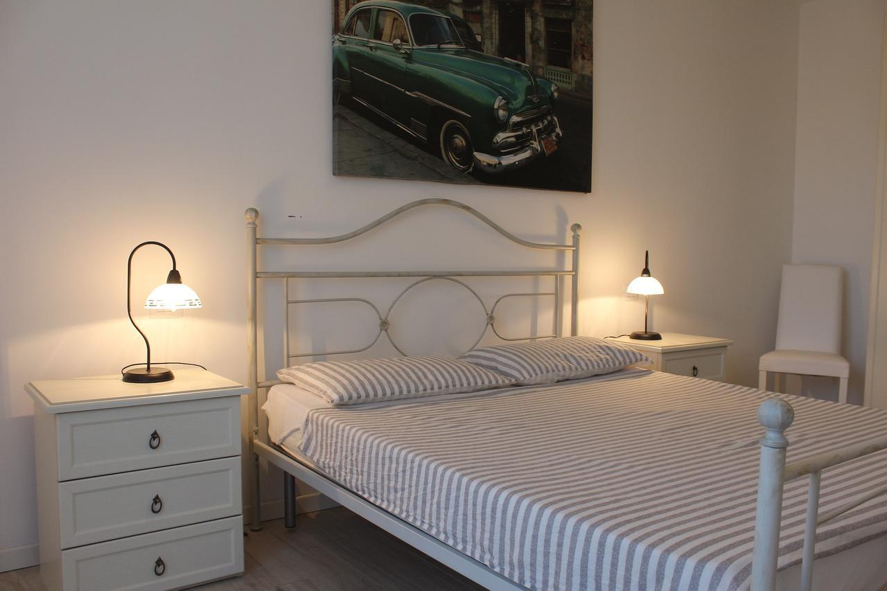 Apt.5 Delle Rose Appartamento Peschiera del Garda